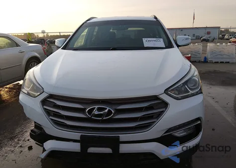 2017 Hyundai Santa Fe Sport 2.4L z USA, uszkodzony, nr VIN 5NMZU3LB9HH008121